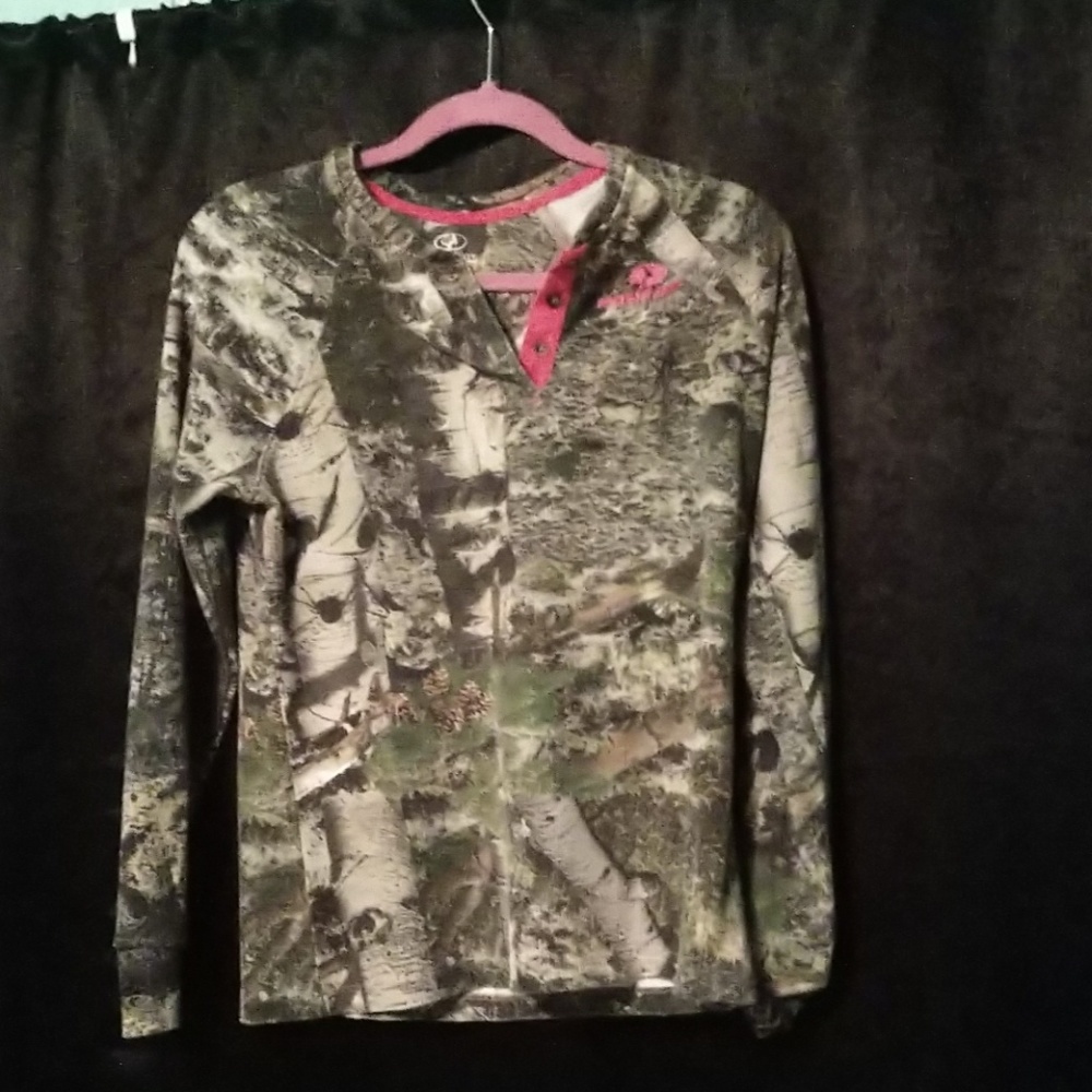 Mossy oak long sleeve